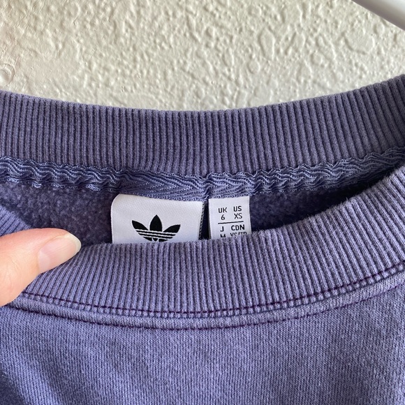 Adidas cropped sweatshirt - Picture 3 of 3